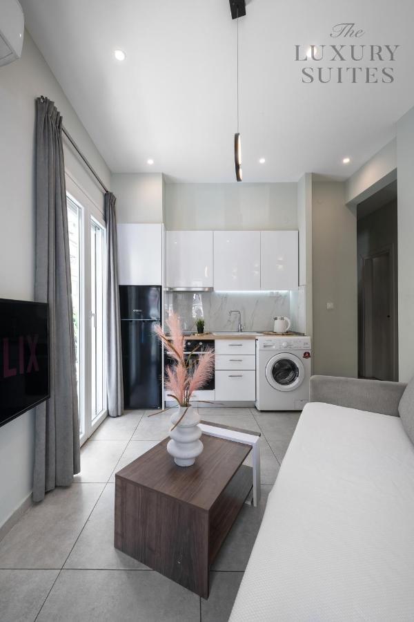 Mavili, The Luxury Suites Thessaloniki Exterior foto