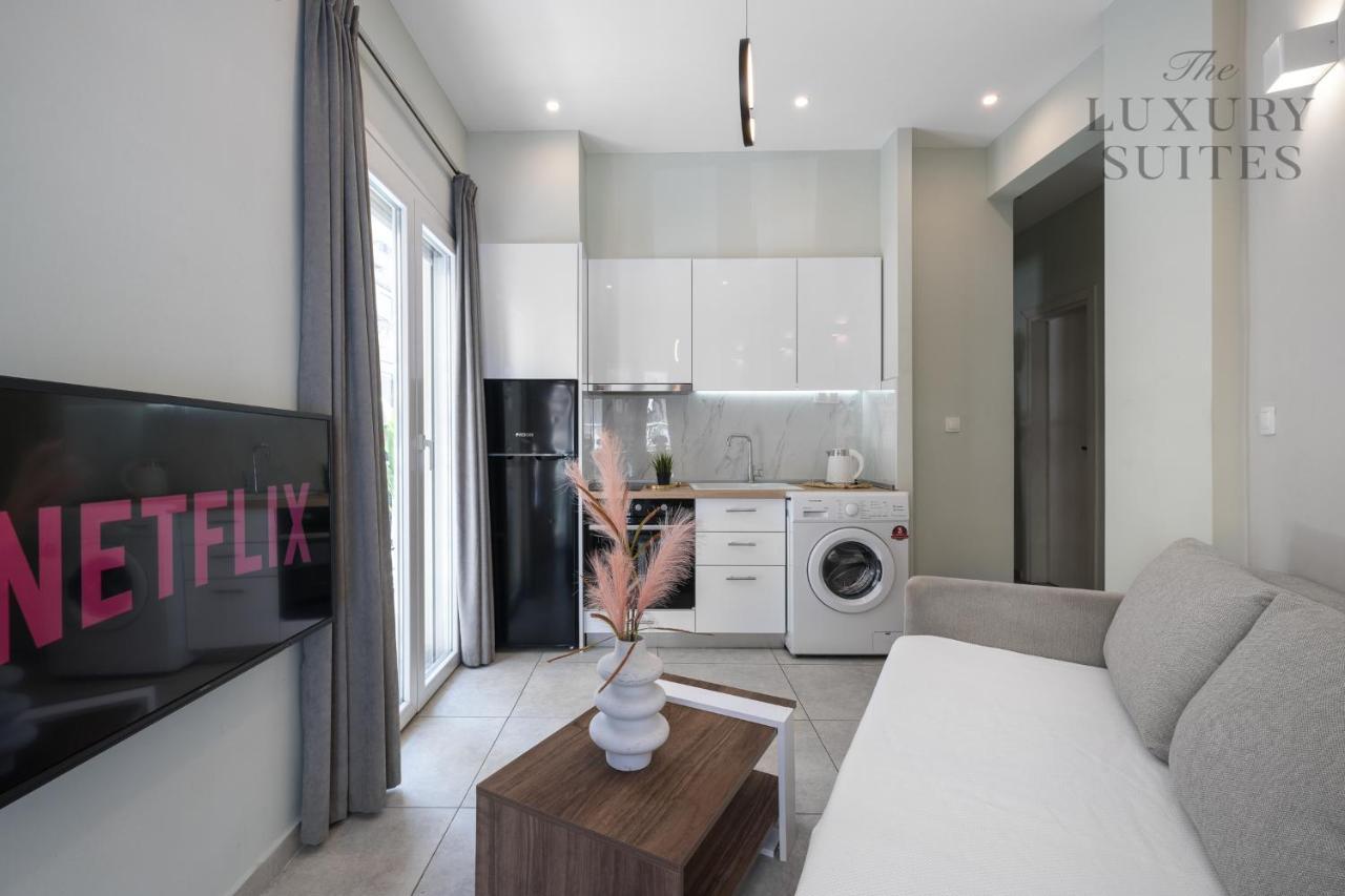 Mavili, The Luxury Suites Thessaloniki Exterior foto