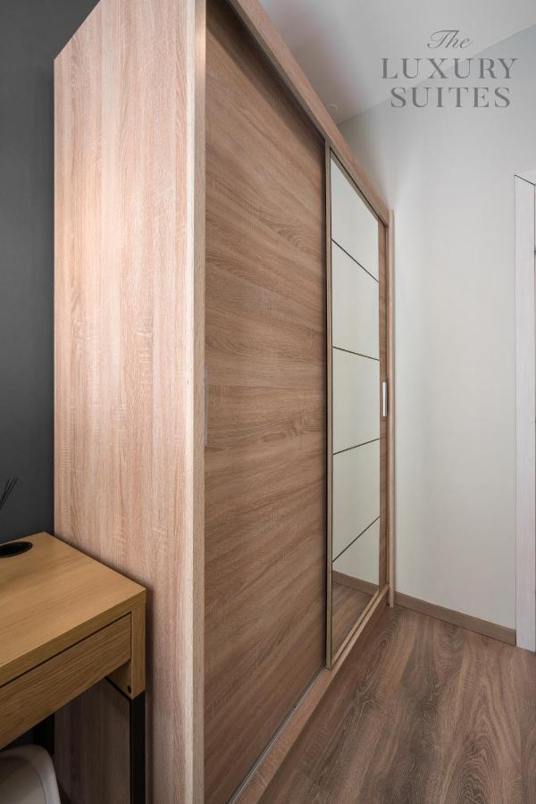 Mavili, The Luxury Suites Thessaloniki Exterior foto